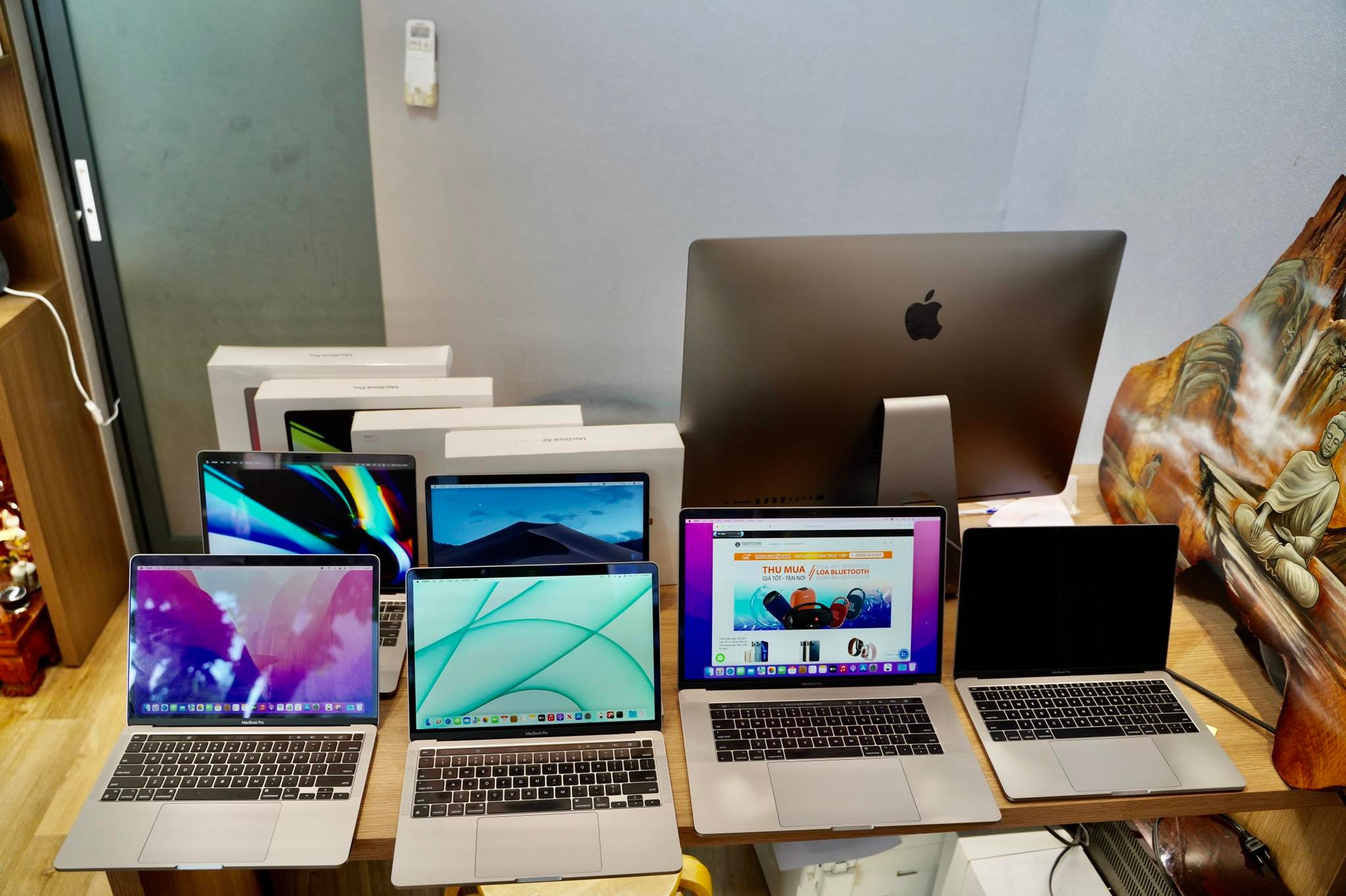 Thu Mua MacBook Cũ Mới Giá Cao Tận Nơi TPHCM